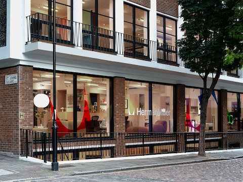 London Sans Showroom