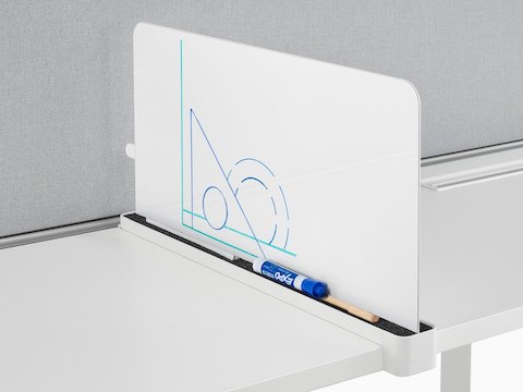A Ubi Slim Screen serves as a small markerboard and a boundary between workstations.