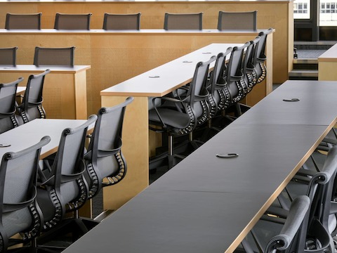 Setu Chairs in a lecture theatre.